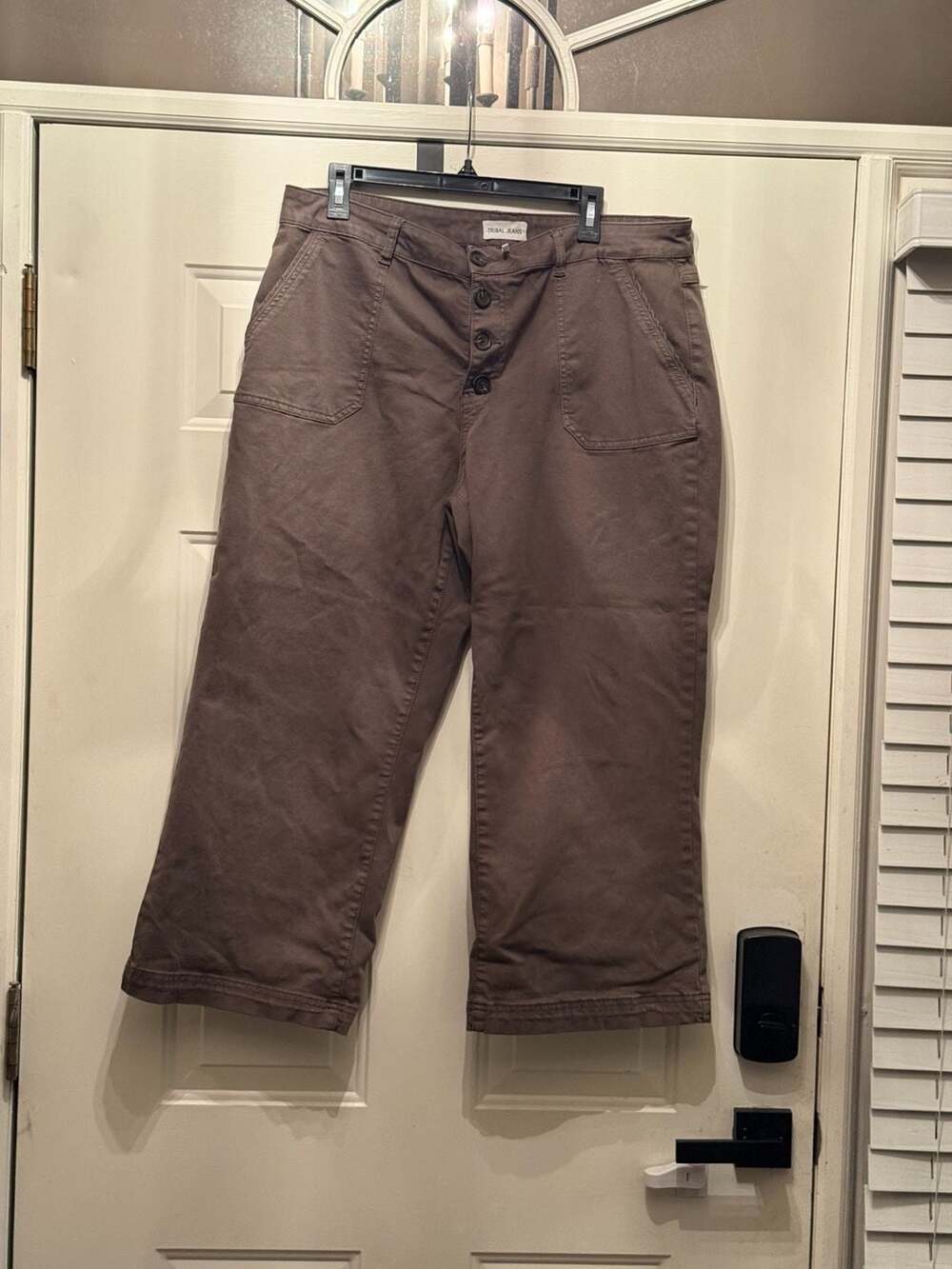 Tribal Jeans cropped wide leg olive green pants